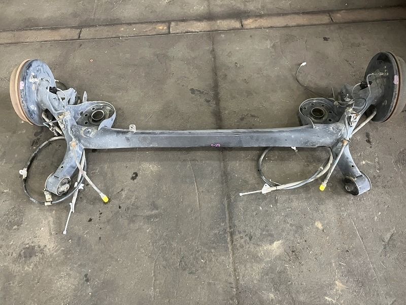 D-MAX D1SPEC 4H/5H変換フロント ハブユニット 1個のみ DMHB4H5HFSET