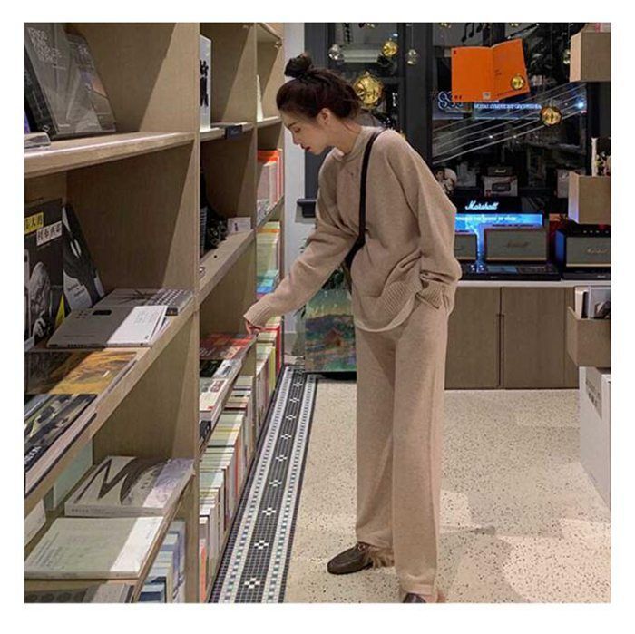 ニット セットアップ
