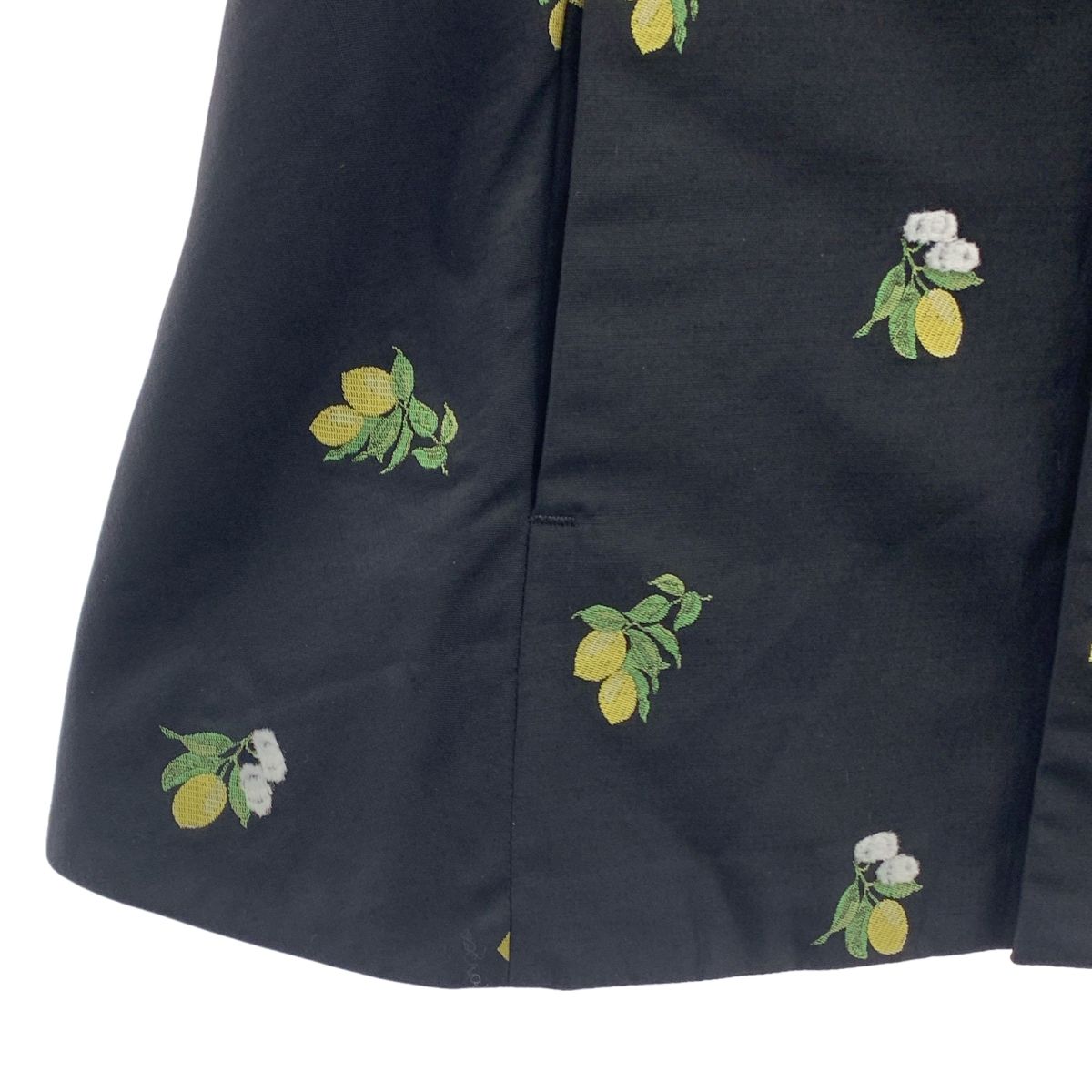 LOEFF / ロエフ レモン ジャガード ベスト ブラウス / 総裏地 美品】 LOEFF / ロエフ | レモン ジャガード ベスト ブラウス