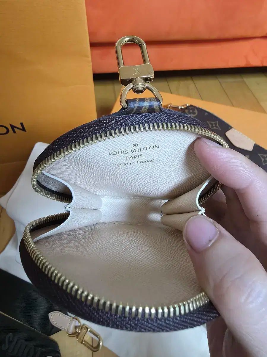 アクセソワール