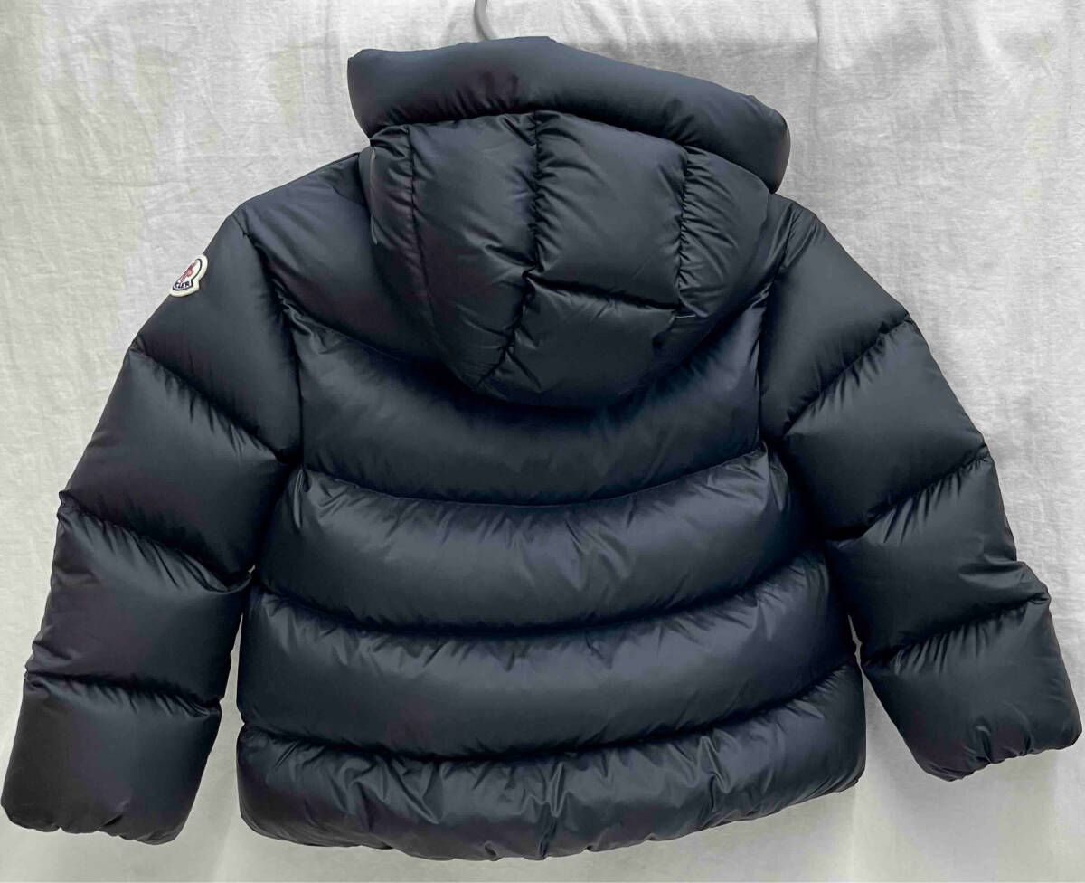 モンクレール   8A  130cm  ジャケット モンクレールキッズのサイズ感！MONCLER男の子8Aサイズ着用