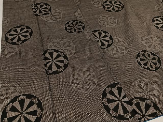 平和屋着物○都喜ヱ門 本場大島紬 7マルキ 源氏車 藤絹織物謹製 栄サチ