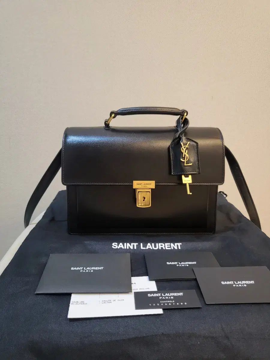 Saint Laurent サンローラン トートバッグ クロスバッグ ブラック