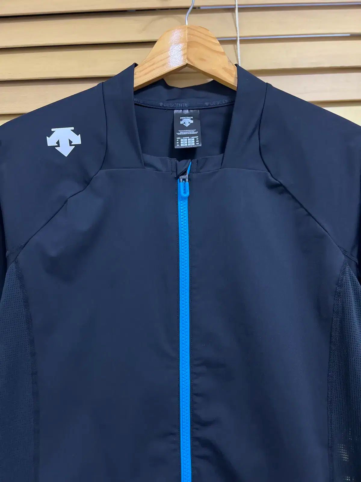 デサント₍DESCENTE) メンズ 長袖ラッシュガード 水着 105