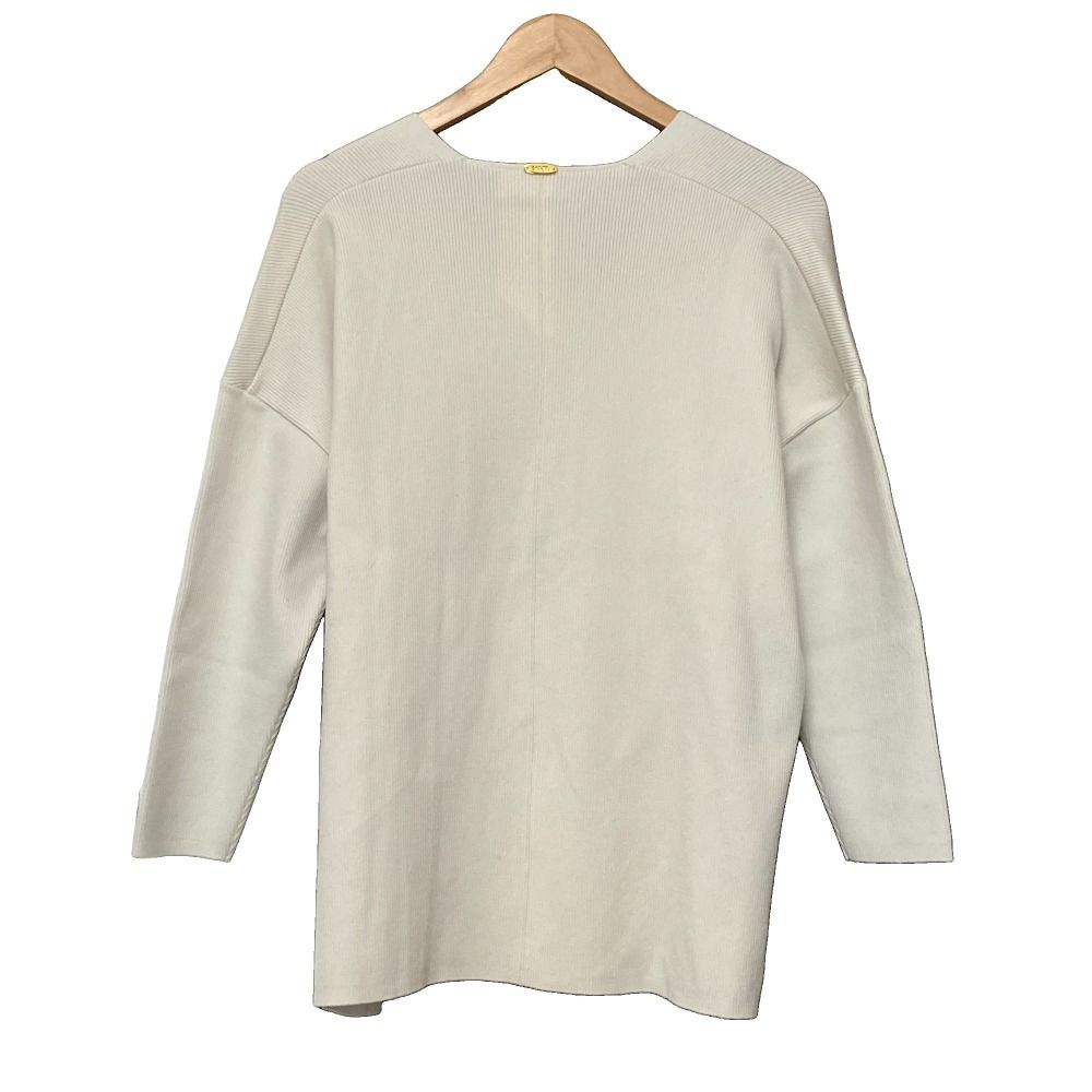 良品 17aw MUSE de Deuxieme Classe ミューズドゥドゥーズィーエムクラス MILLENNIM Vネックプルオーバー ニット カットソー キャメル レディース 古着 中古 MUSE de Deuxieme Classe 良品 17aw ミューズドゥドゥーズィー