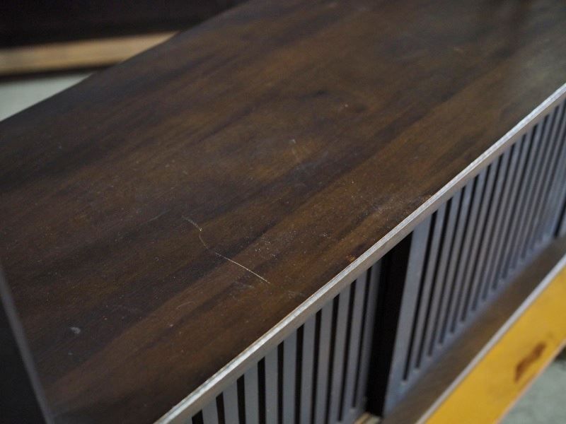 和モダンな飾り棚 昭和後期