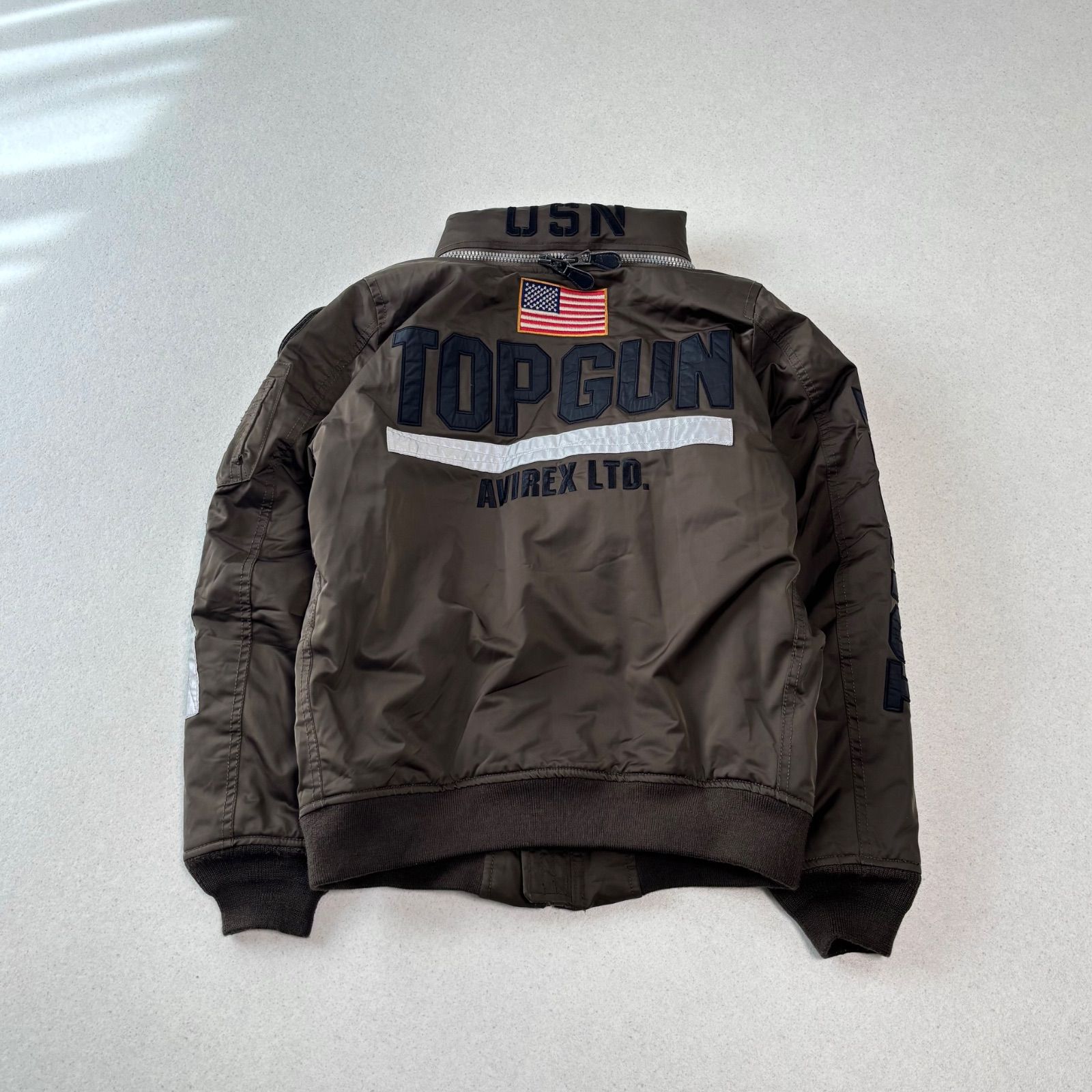 AVIREX アヴィレックス カスタム CWU TOP GUN HANGAR 3 トップガン Mサイズ ブルゾン カーキ