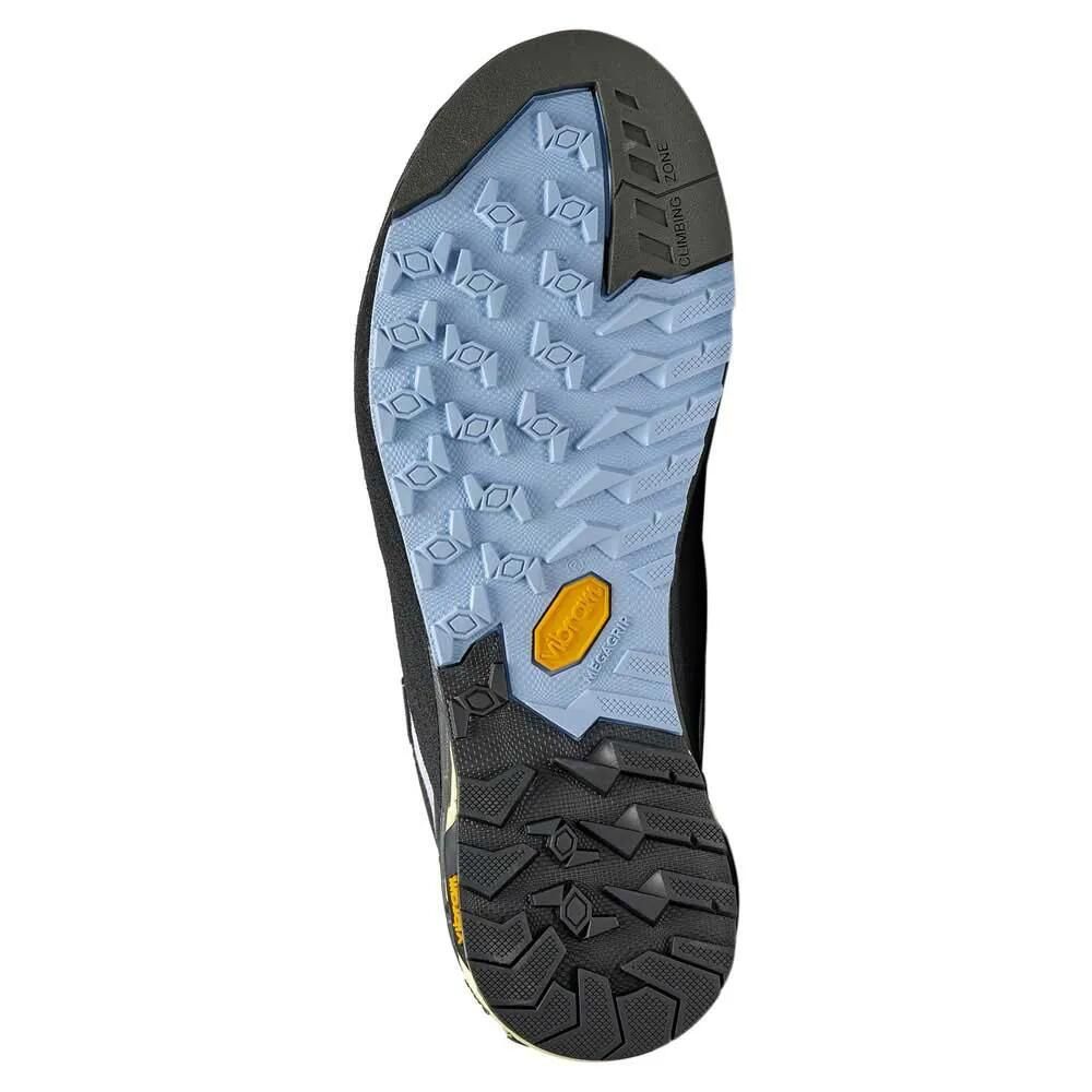 shoes t