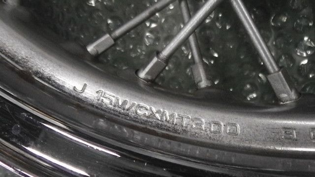ドラッグスター250 VG02J-000xxx の リア ホイール:#1716426918 - メルカリ