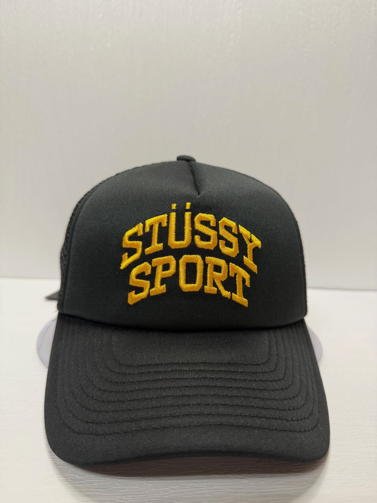 Stussy STUSSY SPORT スナップバックメッシュキャップ ブラック