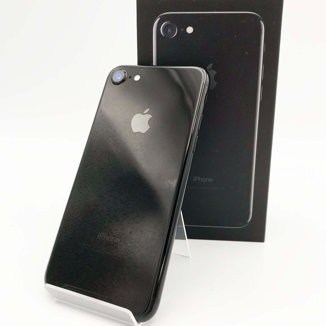 即日発送】iPhone7 32GB NNCE2J/A SIMフリー 【公式通販】