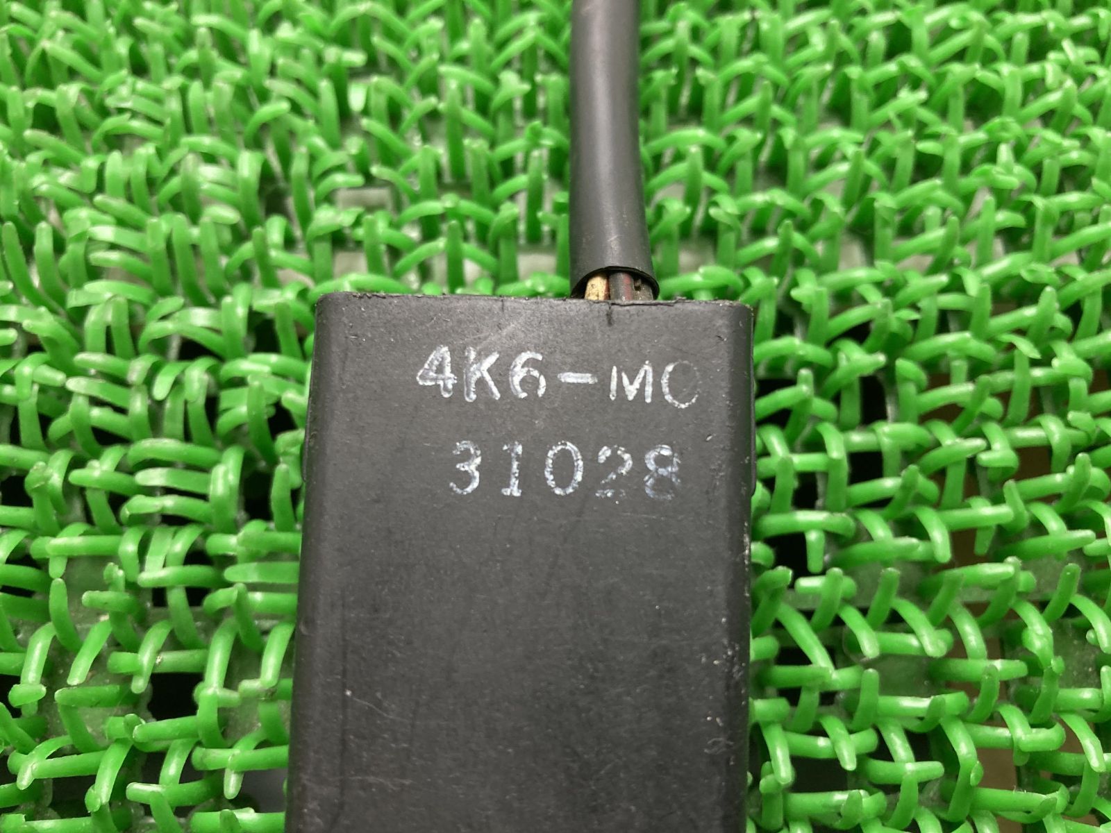 photoプリント とうふ adidas28㎝ adidas Originals ZX 8000 GORE-TEX JP5258 Trace