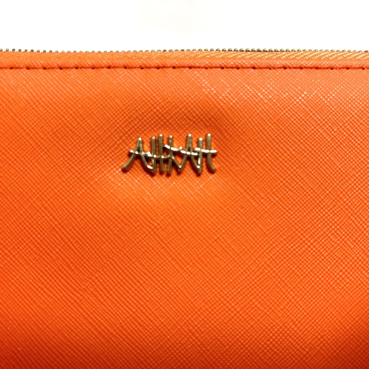 AHKAH(アーカー) 長財布美品 - オレンジ ラウンドファスナー PVC(塩化 