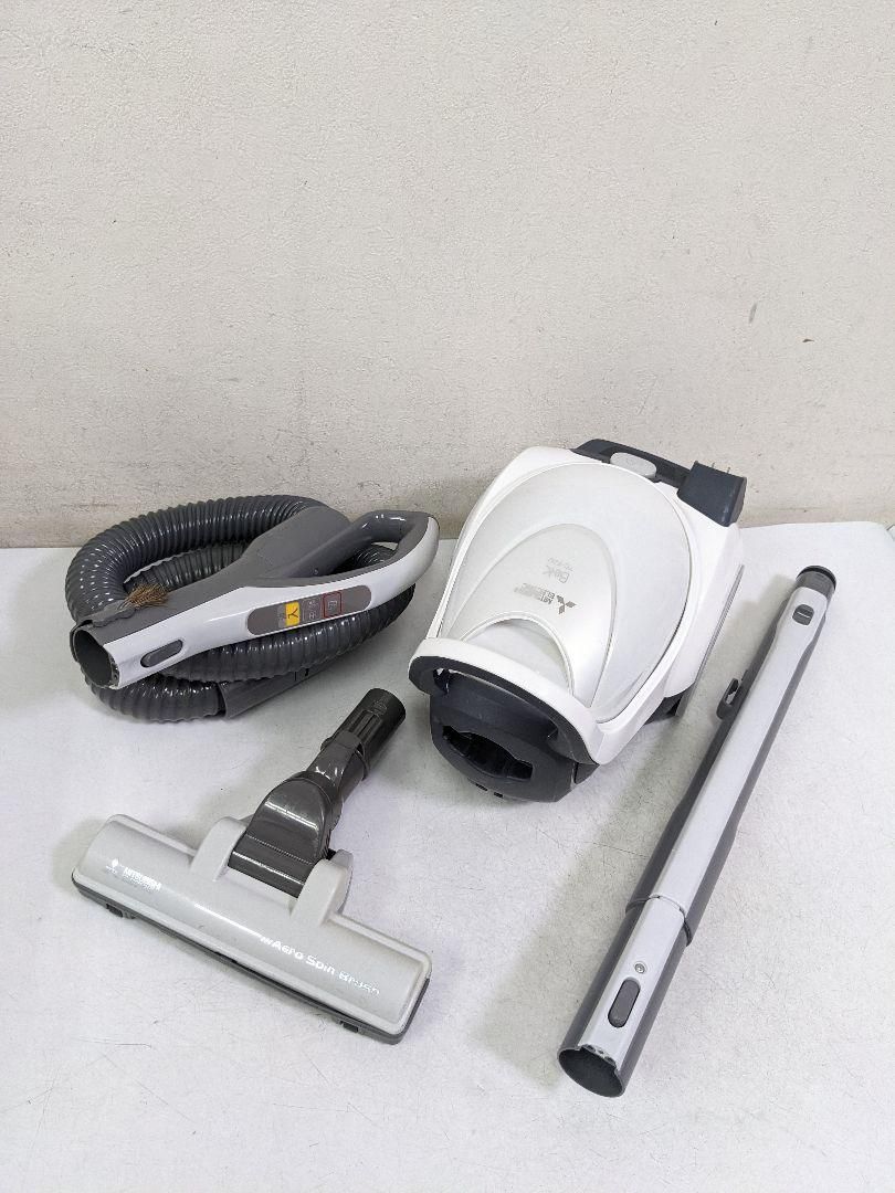 紙パック式掃除機