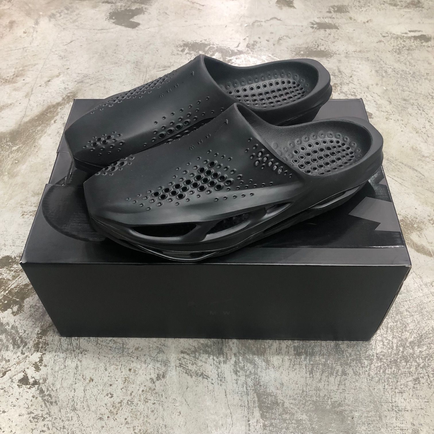 Matthew M Williams × Nike Zoom MMW 005 マシュー・ウィリアムズ 