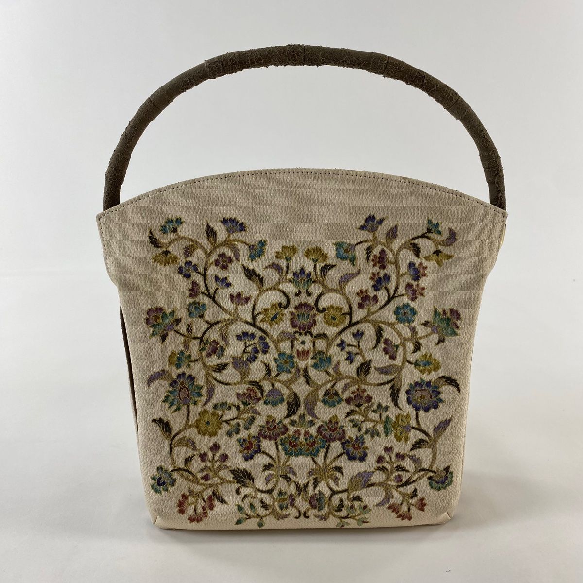 和装バッグ 逸品 フォーマル OKAJIMA 花唐草 縮緬 金彩 ベージュ