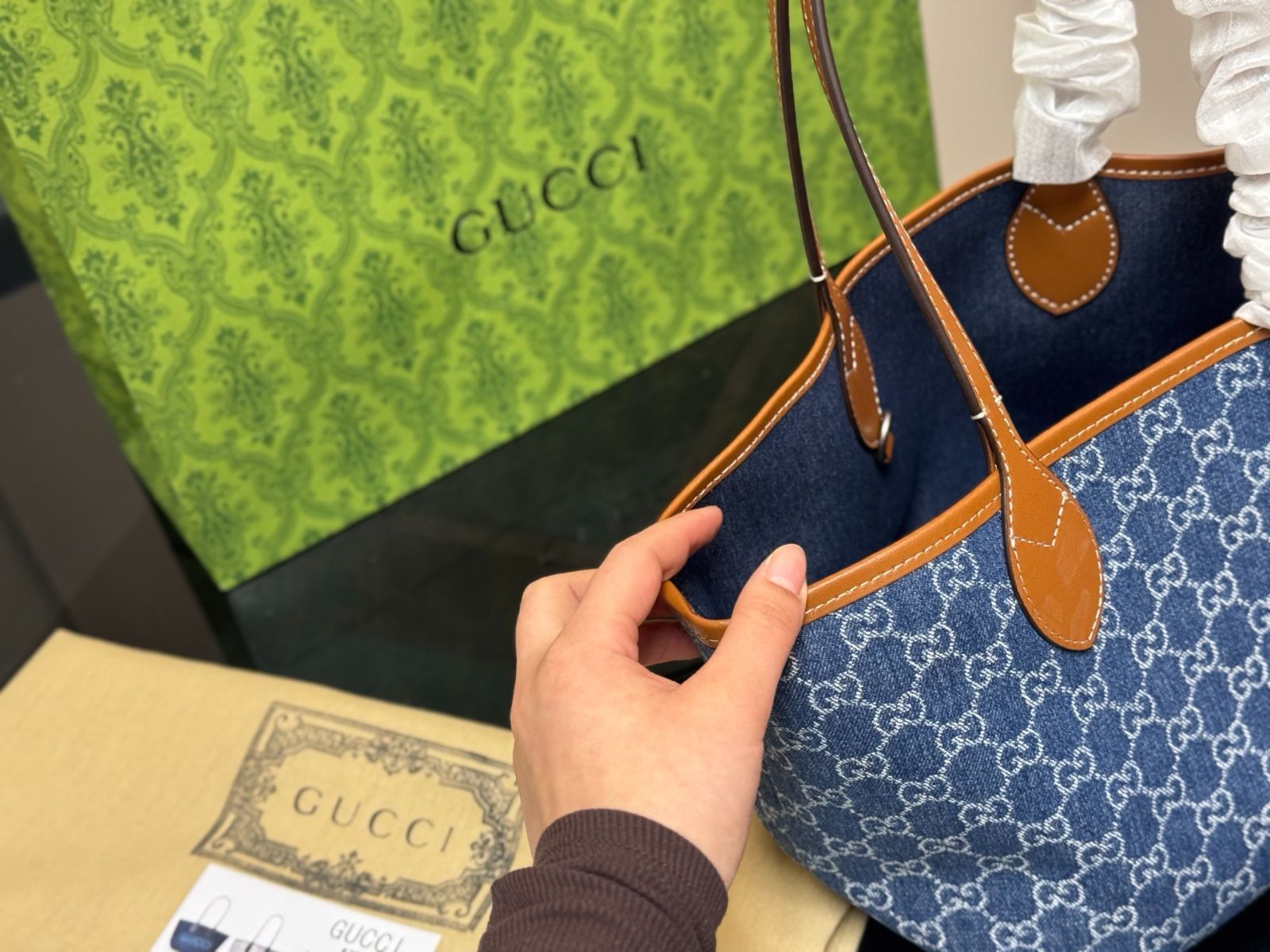 お買い得！！★グッチ★ OPHIDIAトートバッグ 今日特価】Gucci Ophidia Tote ショッピングバッグ-WTO輸入1