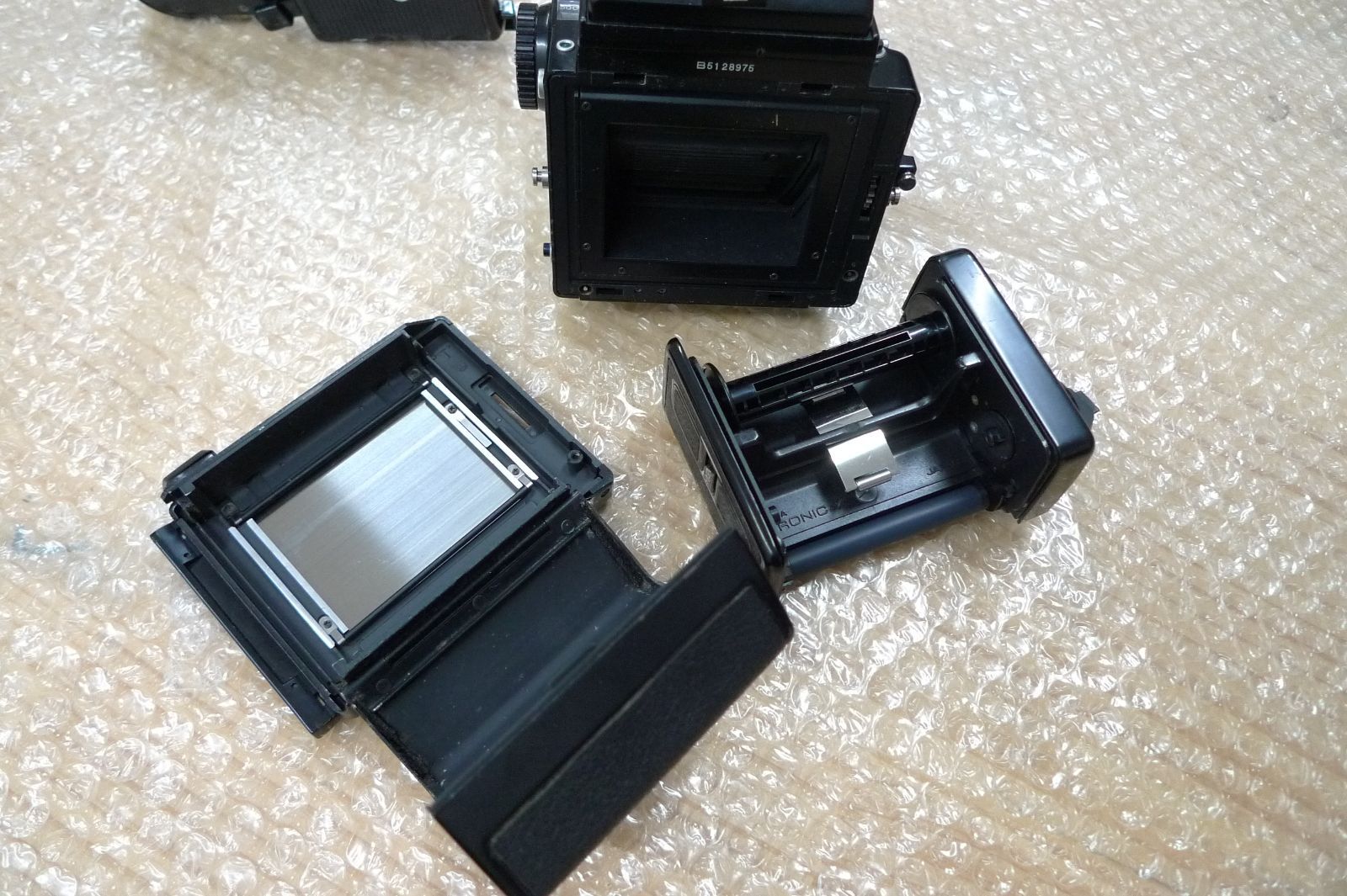 Zenza Bronica ETR 中判一眼セット 75mm F2.8 A035 楽天市場】ゼンザブロニカ Zenza Bronica ETR Si + ZENZANON-PE