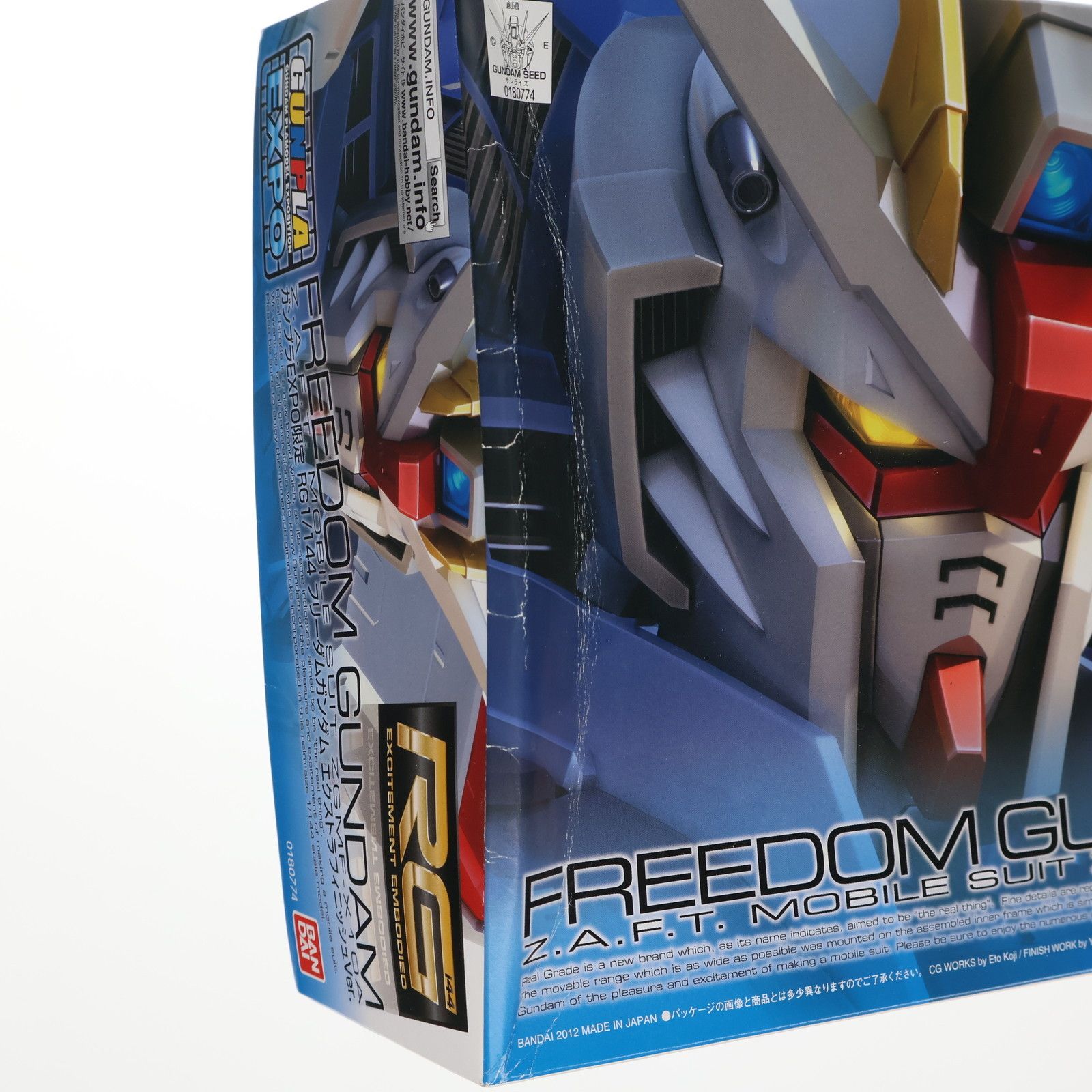 BANDAI - ガンプラEXPO2012限定 RG 1/144 ZGMF-X10A フリーダムガンダム エクストラフィニッシュVer. 機動戦士ガンダムSEED(シード) プラモデル(0180774) バンダイ ガンプラEXPO2012限定 RG 1/144 ZGMF-X10A フリーダムガンダム