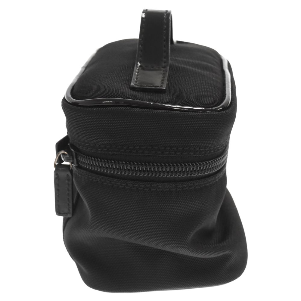 GUCCI (グッチ) ミニバニティ キャンバス メイクポーチ ブラック 039  