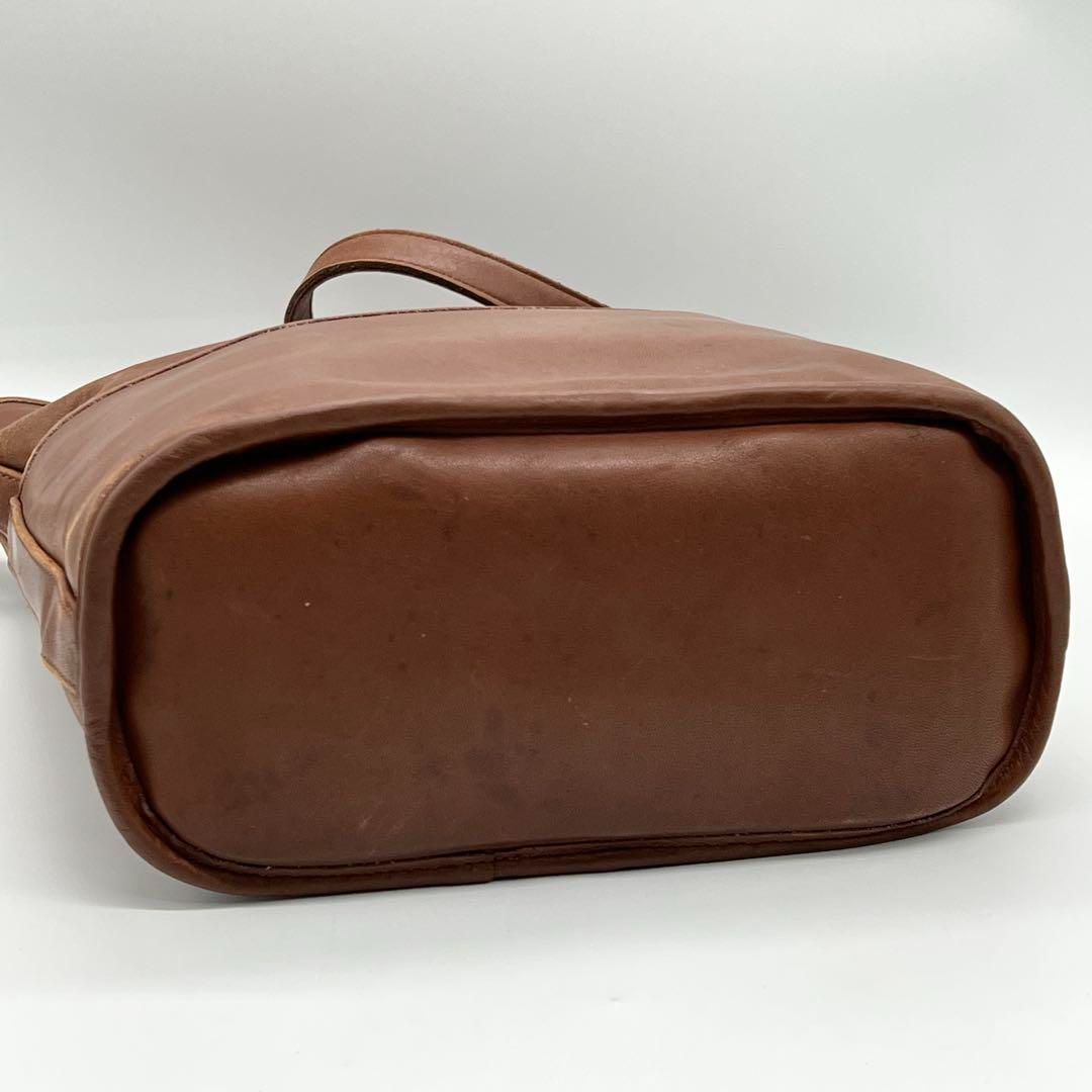 【良品】OLDCOACH ポシェット サコッシュ ショルダーバッグ バケツ型 良品】OLDCOACH ポシェット サコッシュ ショルダーバッグ バケツ