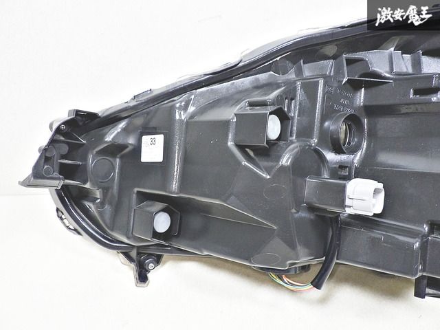 ヘッドランプ 右