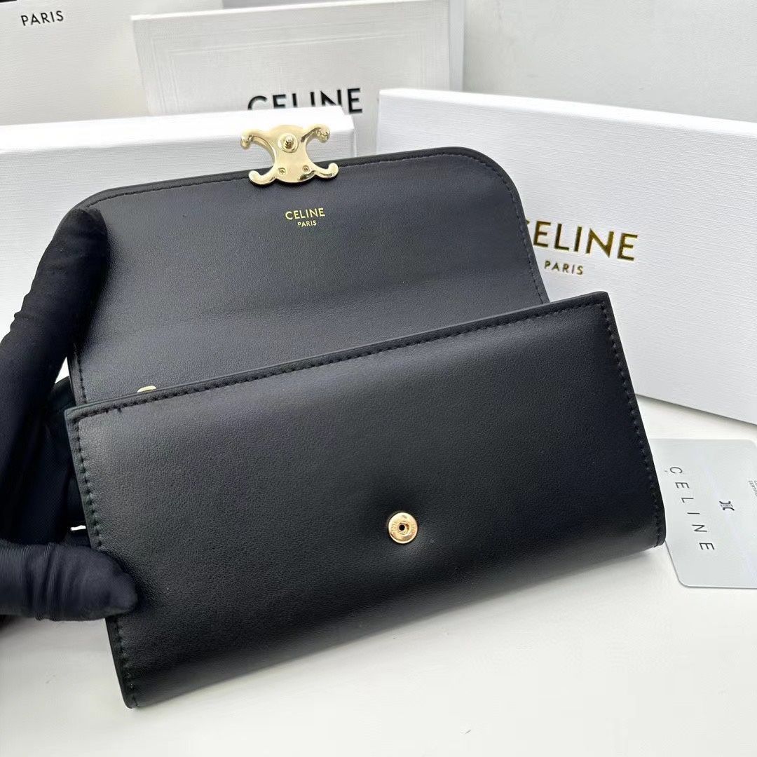 CELINE セリーヌ