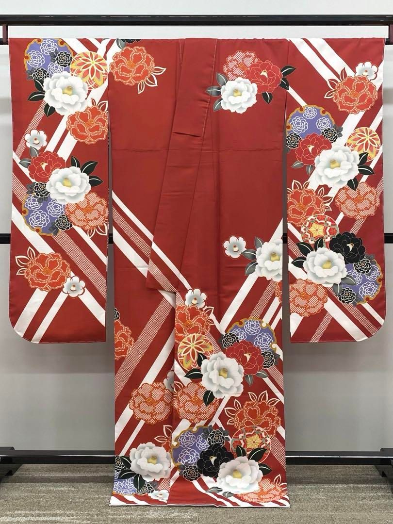 ポリエステル 振袖 和モダン 新品未使用品 躾糸付き S183 ポリエステル振袖 和モダン 身丈171cm 躾糸付き - メルカリ