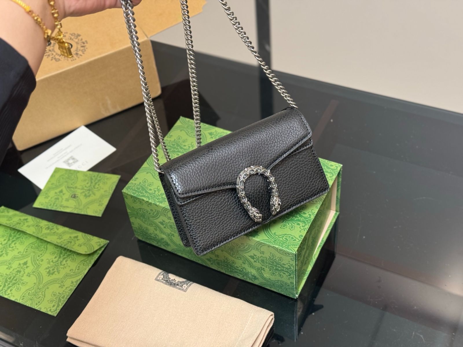 今日特価】Gucci Dionysus グッチ ダイオニーサス クラシック