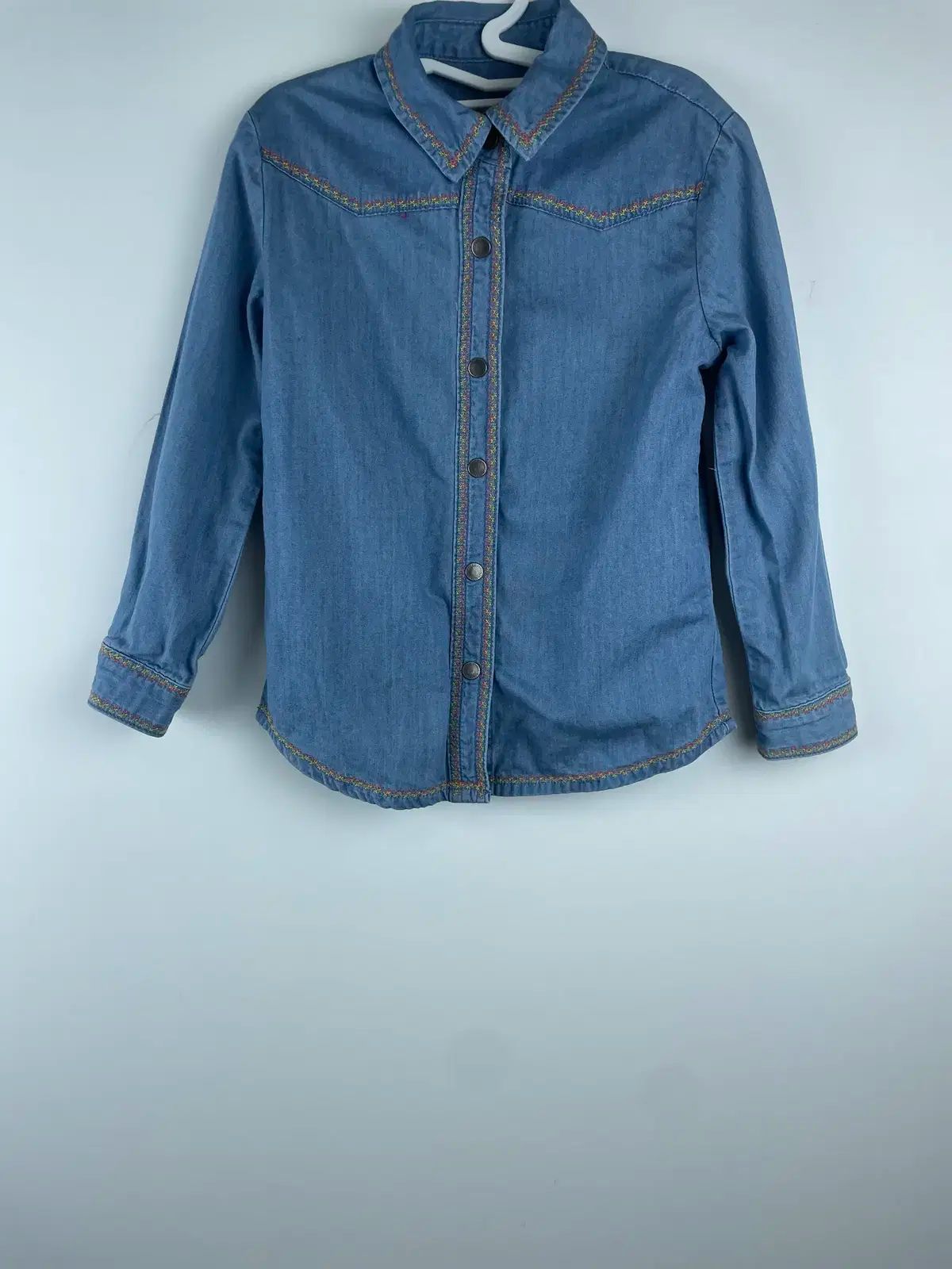 2026年最新】STELLA McCARTNEY KIDS 長袖シャツ・ブラウスの人気アイテム - メルカリ STELLA McCARTNEY KIDS デニムシャツ　 6歳用