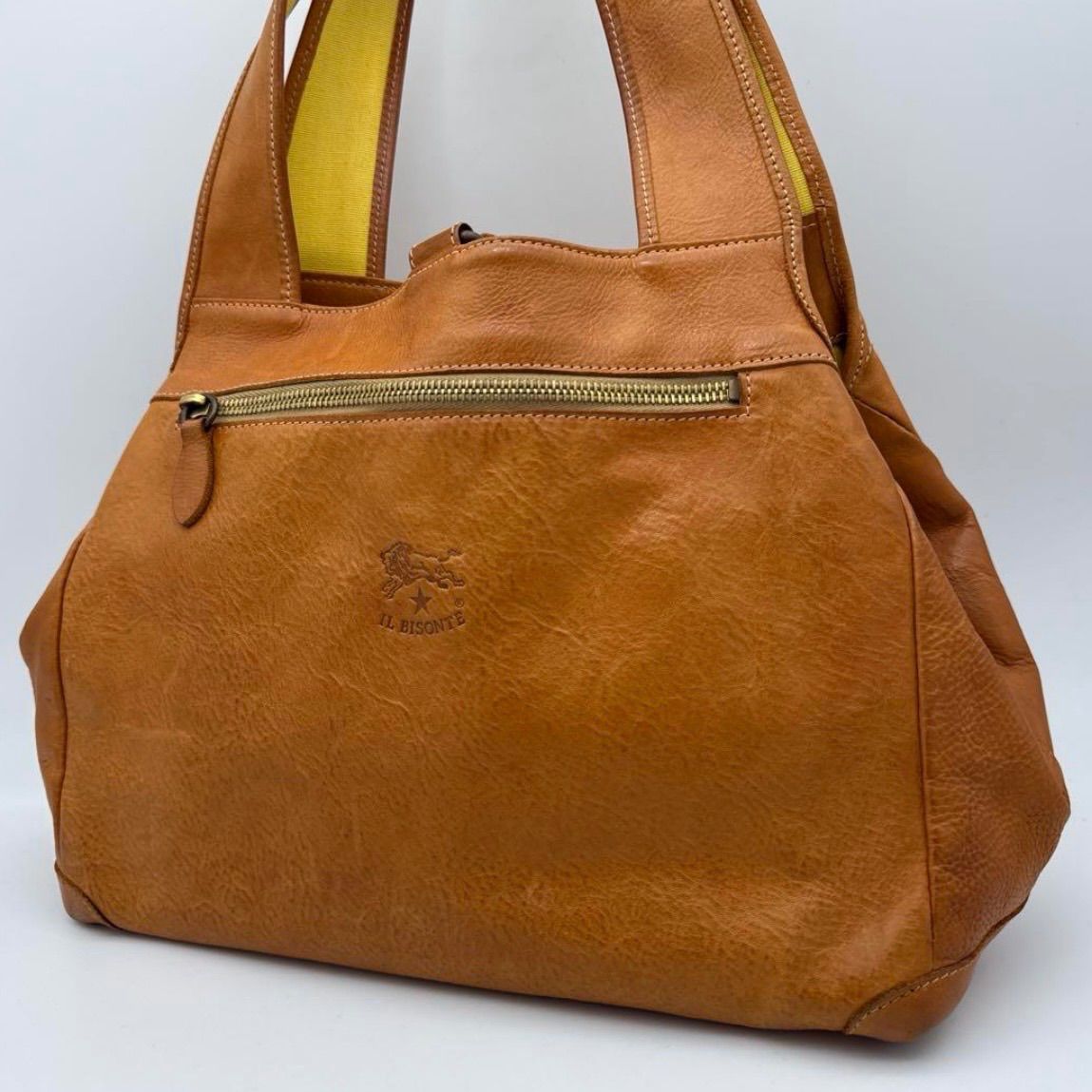 ✨味ありレザー✨】IL BISONTE トートバッグ 肩掛けOK キャメル - メルカリ