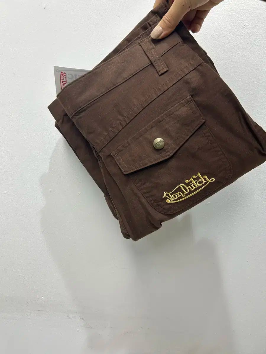 ボーン ダッチ カーゴパンツ エンブロイダリーパンツ