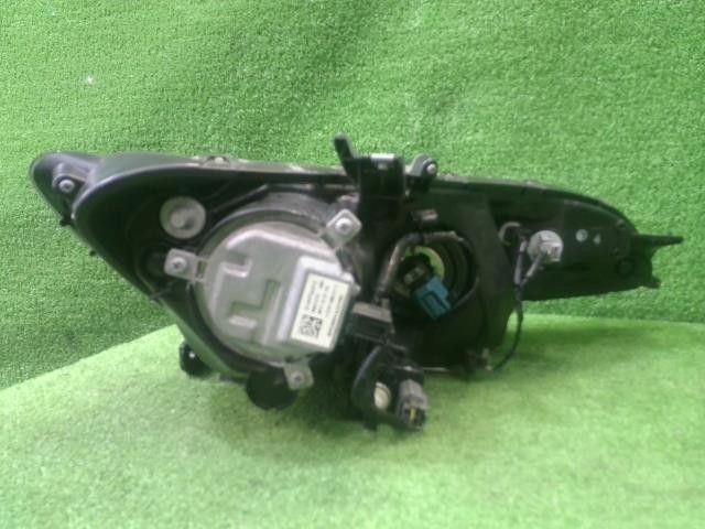 フィット DBA-GK3 GK4 GK5 GK6 左 ヘッドランプ ヘッドライト ASSY 13G L13B NH700M 33150-T5A-J41 FFCRYSTALESIA_COM