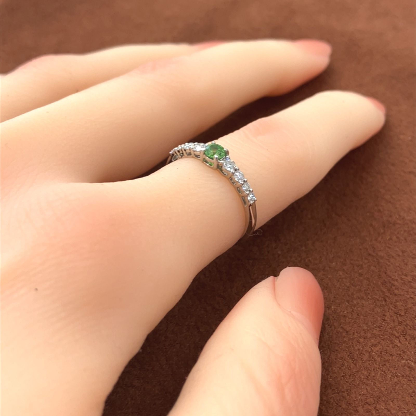 Ptデマントイドガーネット ダイヤモンドリング プラチナ ダイヤ アウイナイト 0.24ct デマントイドガーネット ダイヤモンド