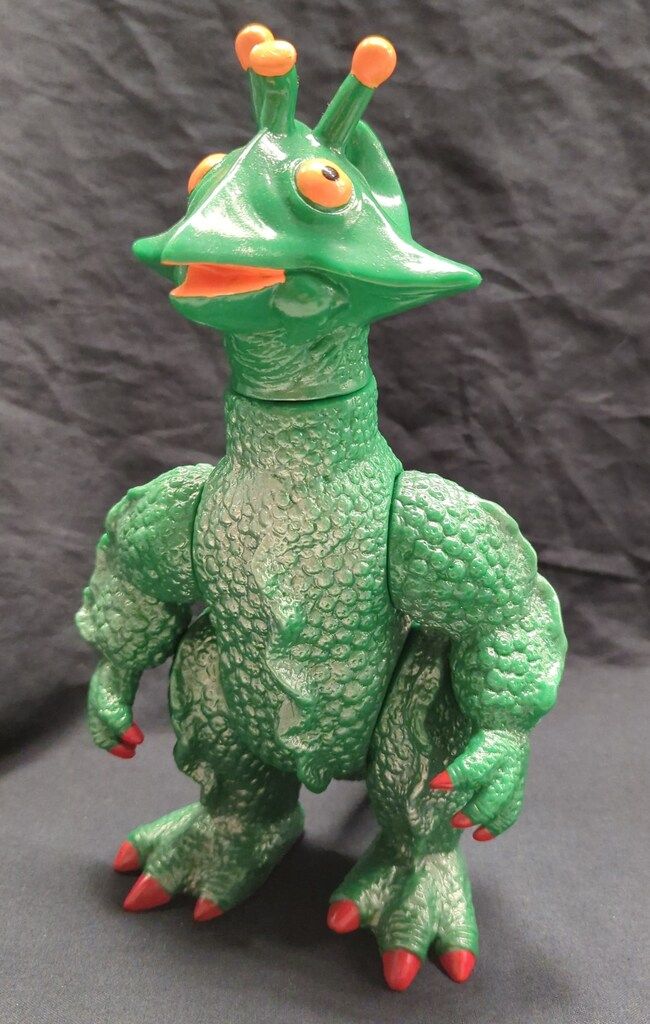 フィギュア ギララ 蓄光未塗装 開封美品 マルサン