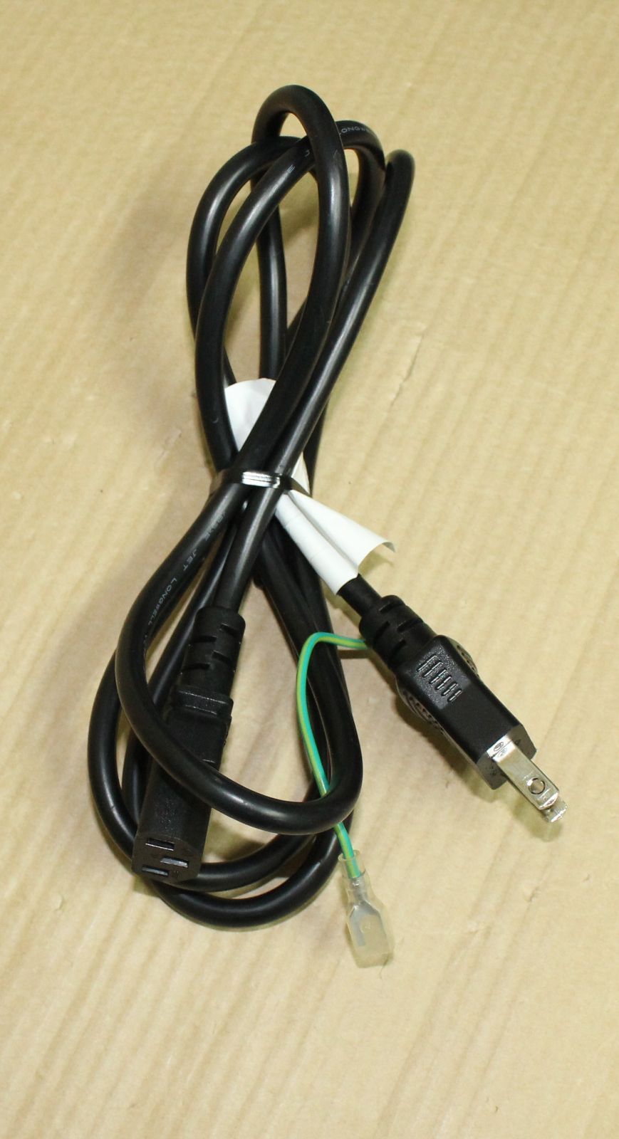 71223 IIYAMA31.5型