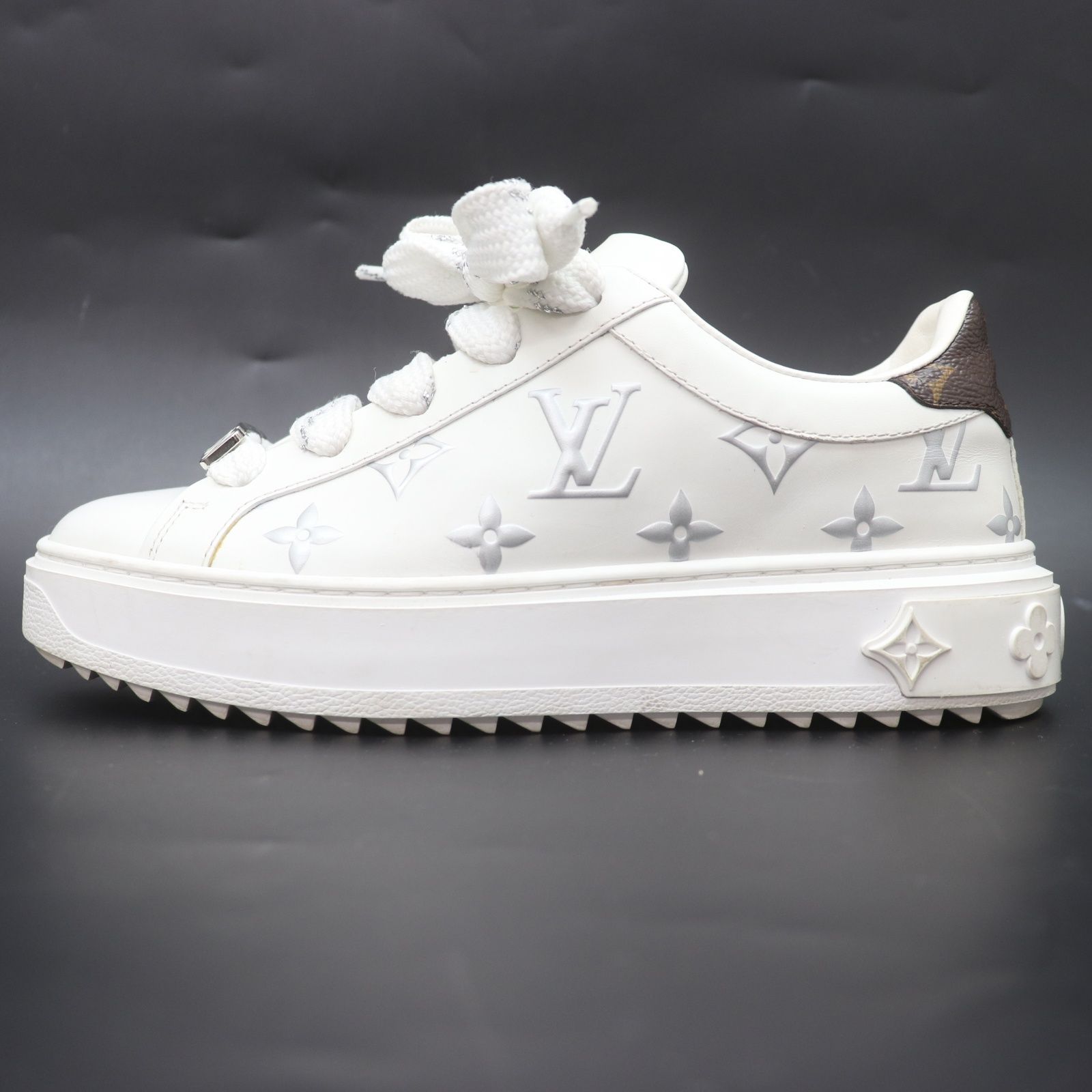 ITEGOPUN8VEO LOUIS VUITTON ルイヴィトン タイムアウトライン 