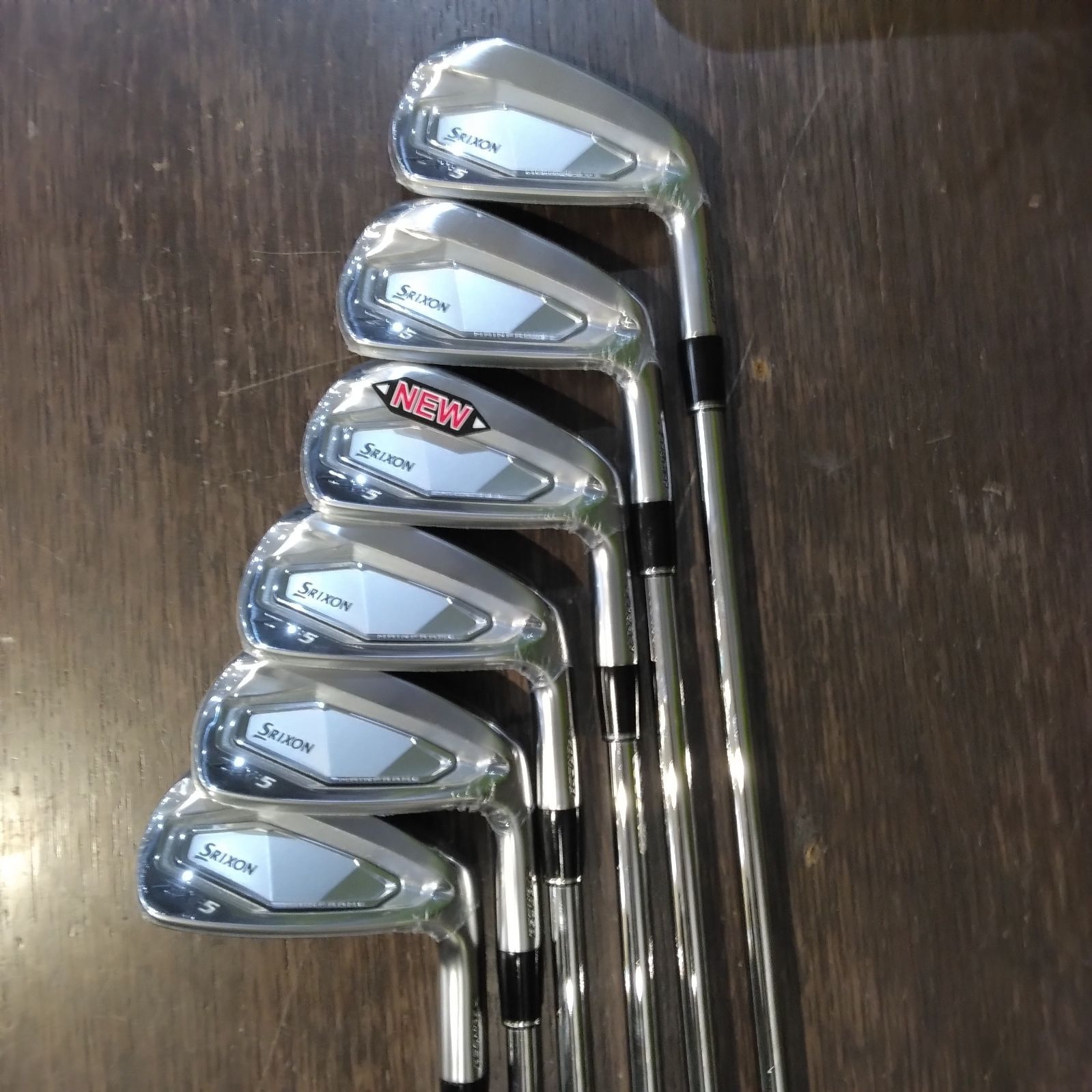 Iset 【新品未使用】【在庫限り】スリクソン SRIXON ZXi5 アイアン 6本 