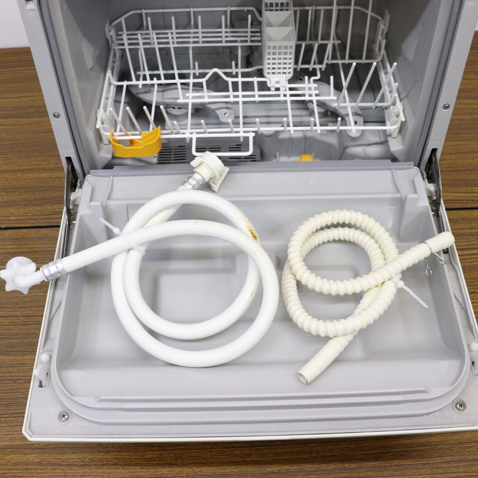動作OK】Panasonic パナソニック 電気食器洗い乾燥機 NP-TCR-4-W 2020 