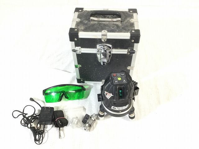  品 RunChuan 5ライン グリーンレーザー墨出し器 RC-885 G バッテリ 充電ケーブル ケース付 レーザー墨出し機 水圧計 メジャー 距離測定 計測 検査