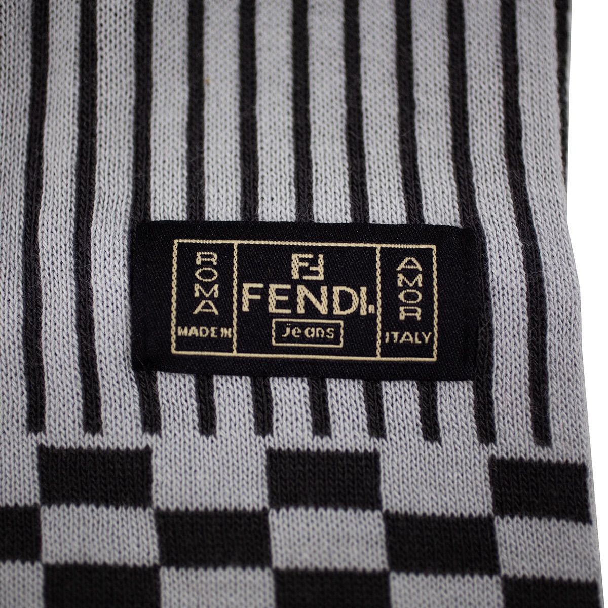 FENDI ズッカ柄 ストライプ マフラー ユニセックス フェンディ ブラック FENDI ズッカ柄 ストライプ マフラー ユニセックス フェンディ
