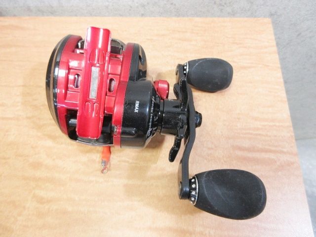 Abu Garcia アブガルシア REDMAX船 3 リール 釣り 赤 - メルカリ