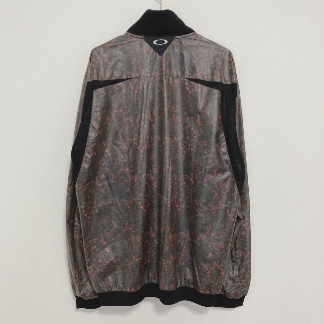 ジップナイロンジャケット 総柄ブルゾン