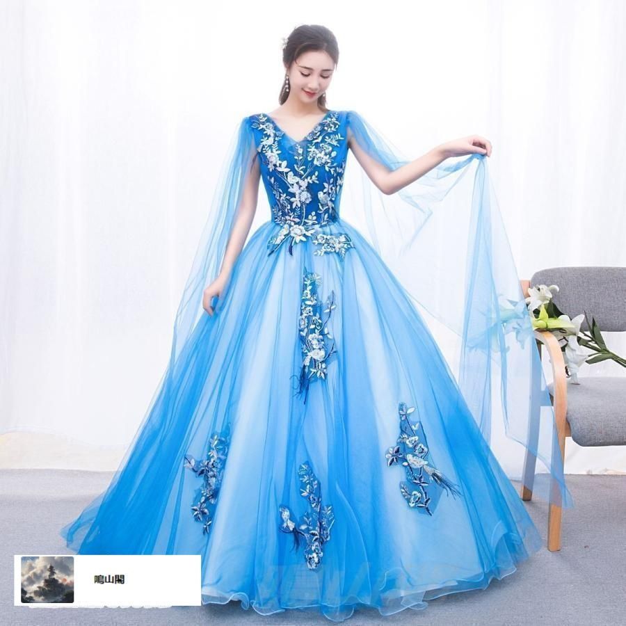 収納しやすい ウエディングドレス カラードレス 二次会 花嫁 大きいサイズ 3L 4L 青 ブルー ロングドレス プリンセスライン Vネック ケープ袖 フラワー WP数量 価格926