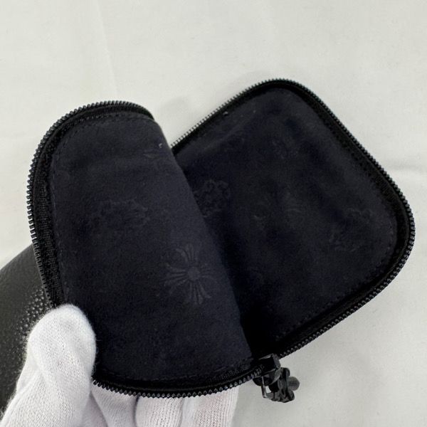 レザー眼鏡ケース CHプラス|総柄メガネ拭き付き