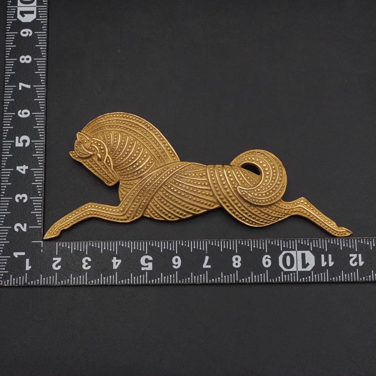 未使用品✨ Dior ブローチ 馬 ホース ラインストーン 希少 刻印