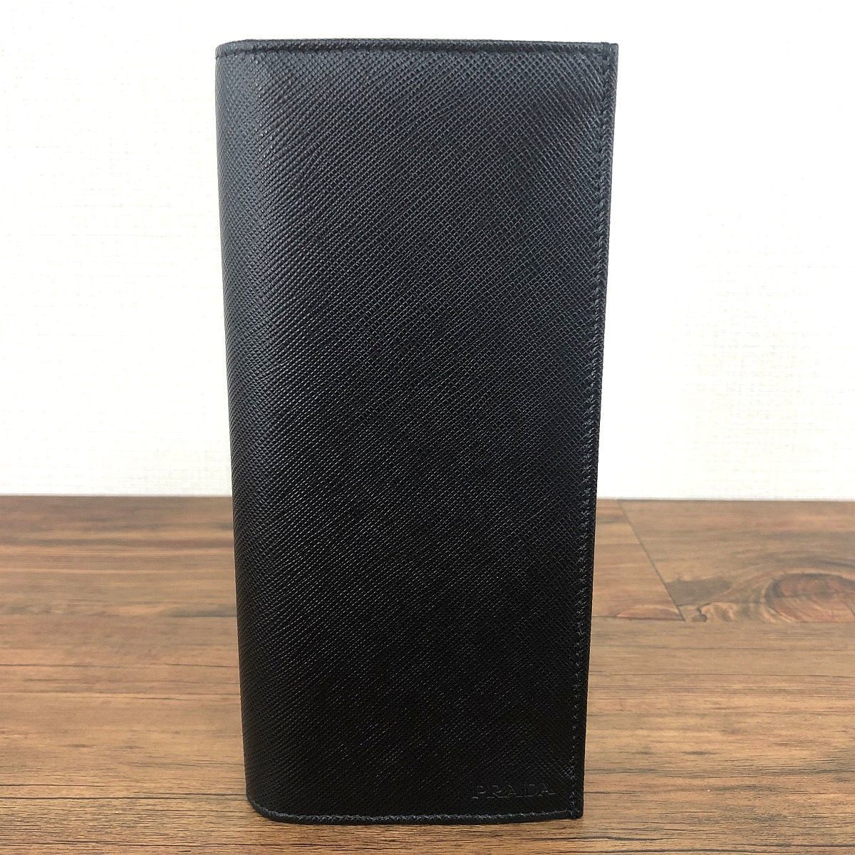 未使用品 PRADA 長財布 2MV836 NERO 箱付き 365 - メルカリShops