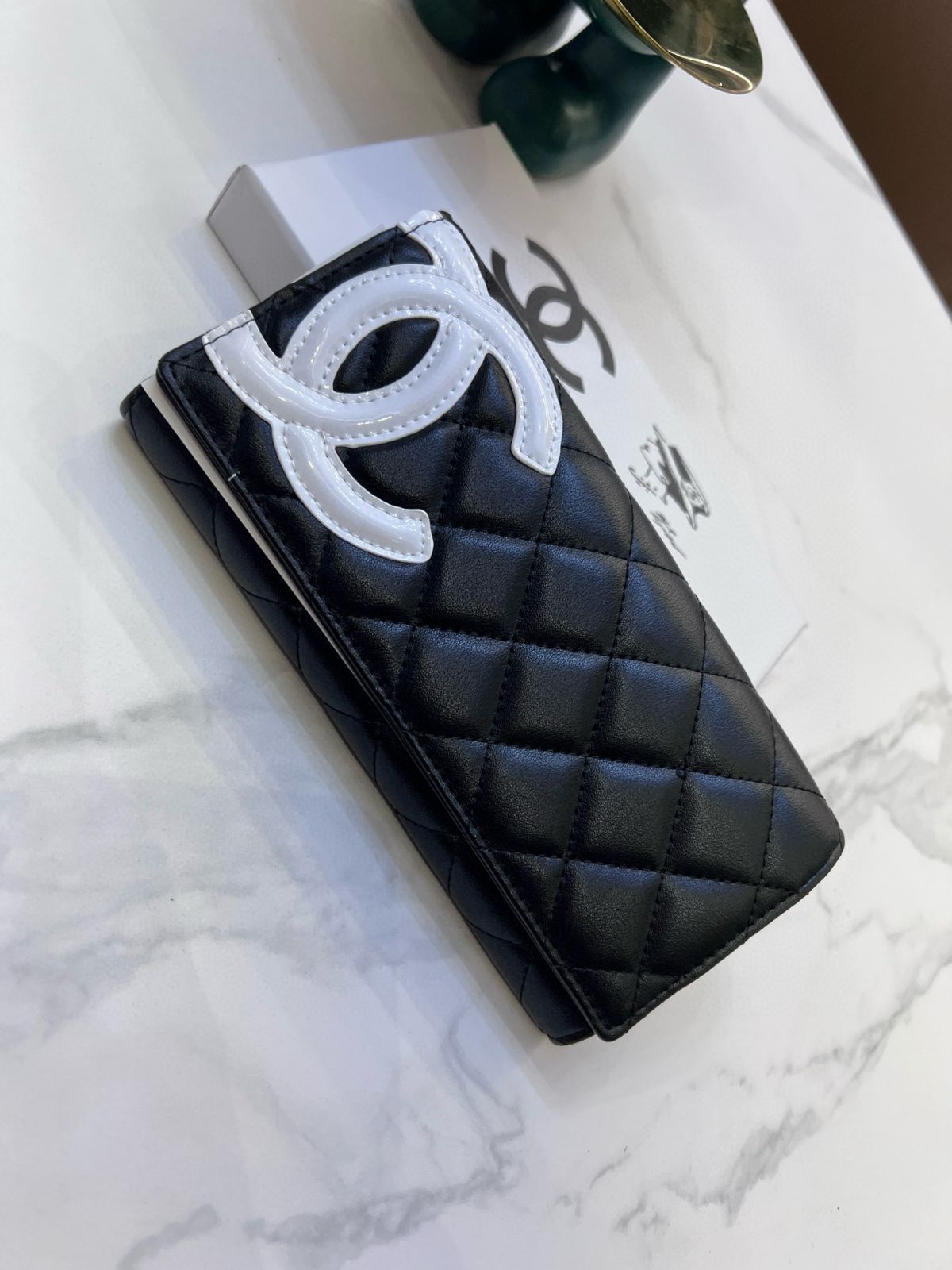【セレブな高級感♪】CHANEL フラップウォレット 本日特価] シャネル レディース ウォレット 2つ折り ブラック