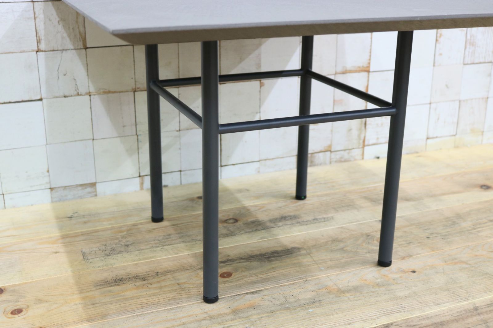 コーヒーテーブル