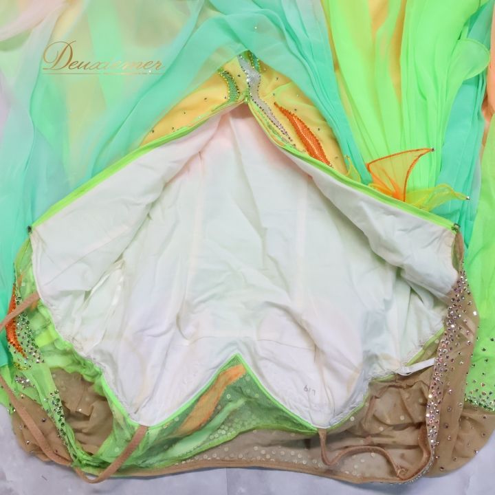 レース グリーン系